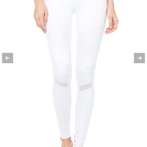 NWT Alo Yoga Major Moto Legging, Size M, White
